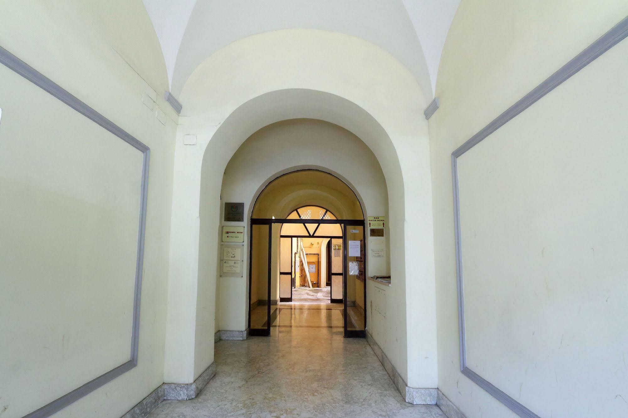 Domus Avi Vaticano Roma Exterior foto